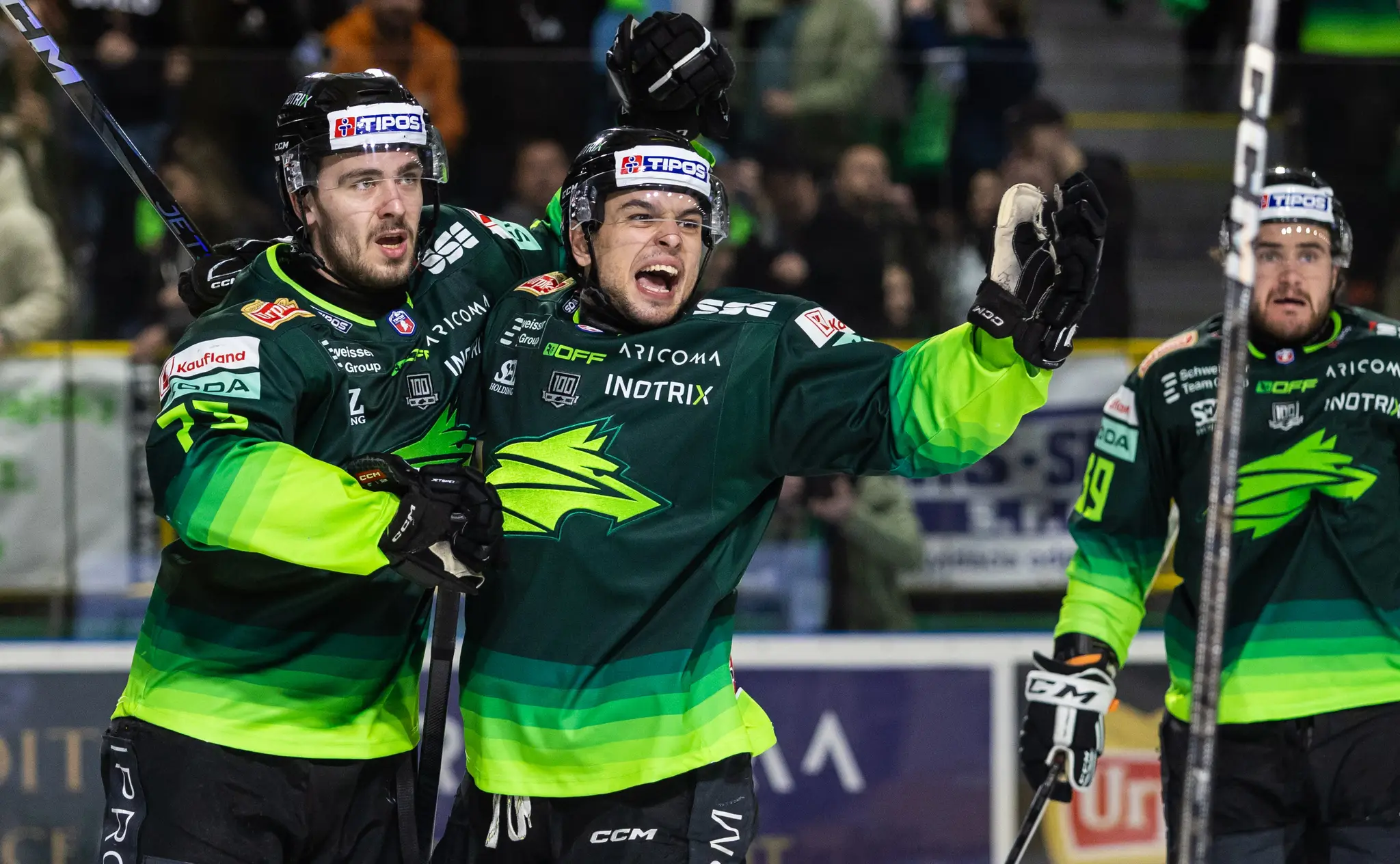 Na snímke hráči Žiliny zľava Róbert Varga, Jozef Baláž a Brendan Ranford sa radujú z gólu