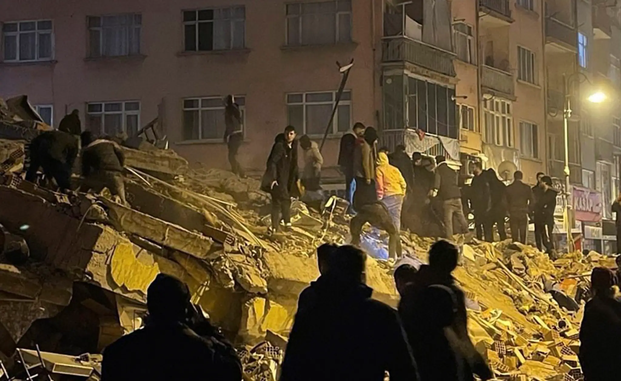 Zemetrasenie v Turecku.
