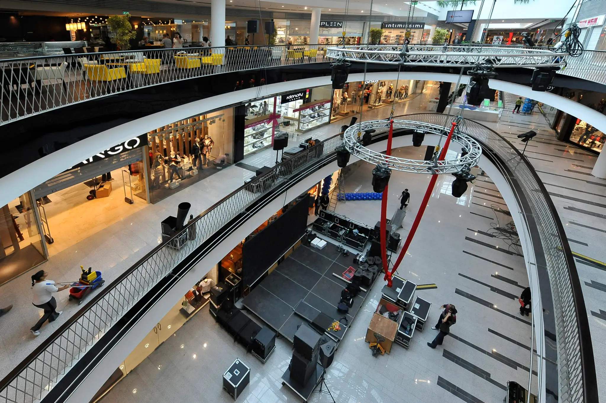 Nákupné centrum