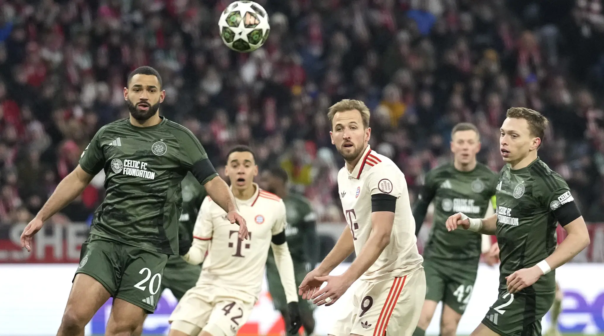 Bayern sa vytrápil s outsiderom.
