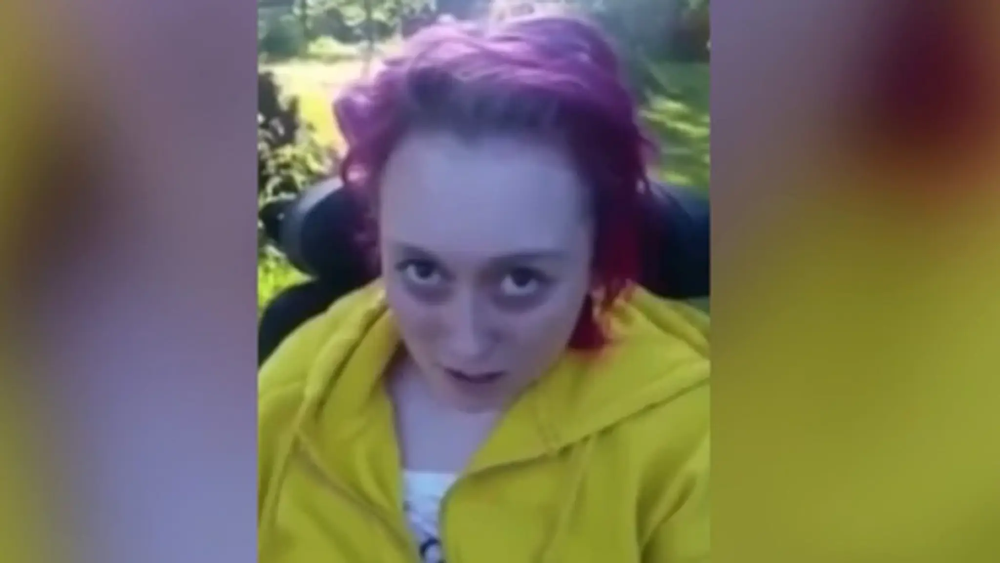 Amy Thomsonová sa zmenila na nepoznanie.