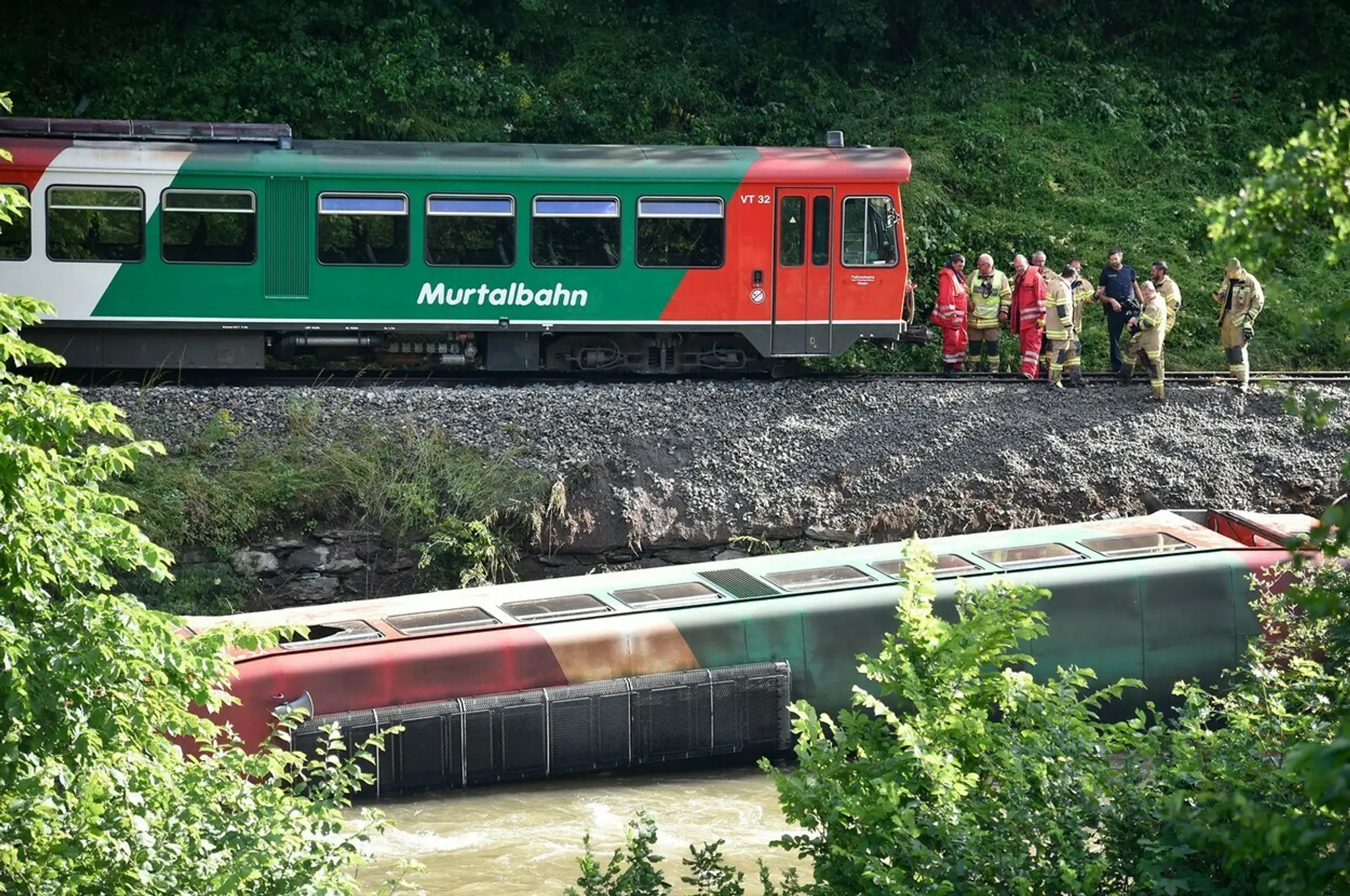 V Rakúsku sa vykoľajil vlak s deťmi