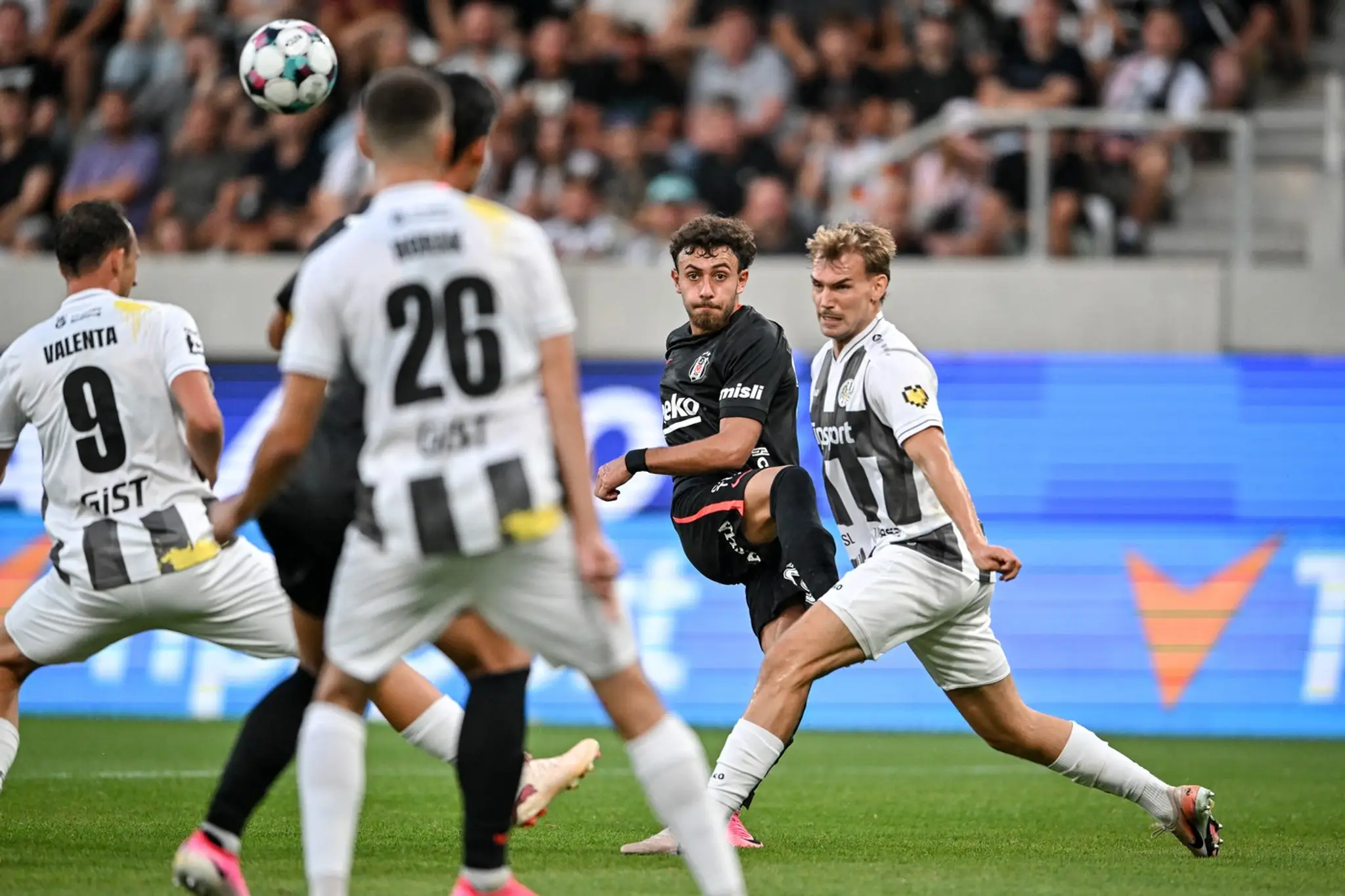 Futbalisti Hradca Králové ťahali za kratší koniec.