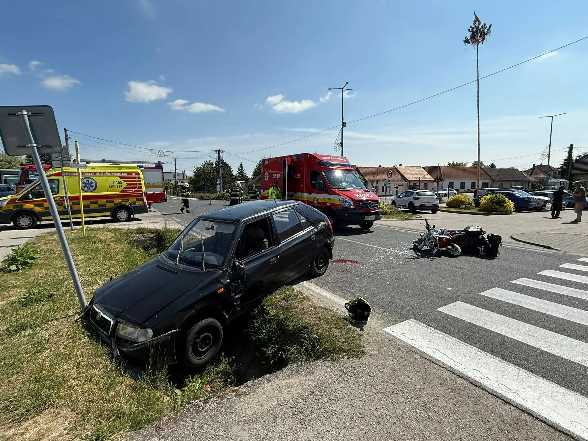 Nehoda motorkárky.