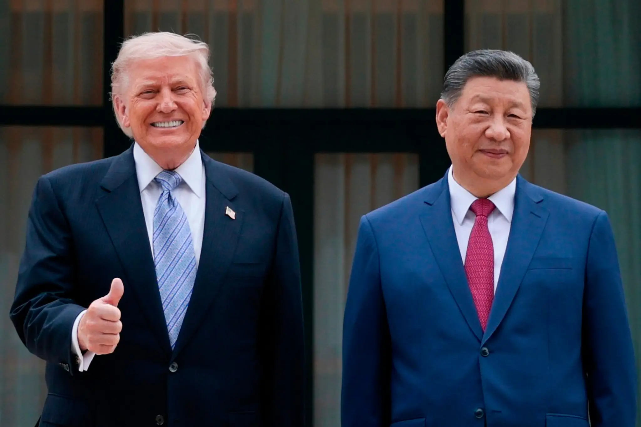 Sprava Si Ťin-pching a Donald Trump.