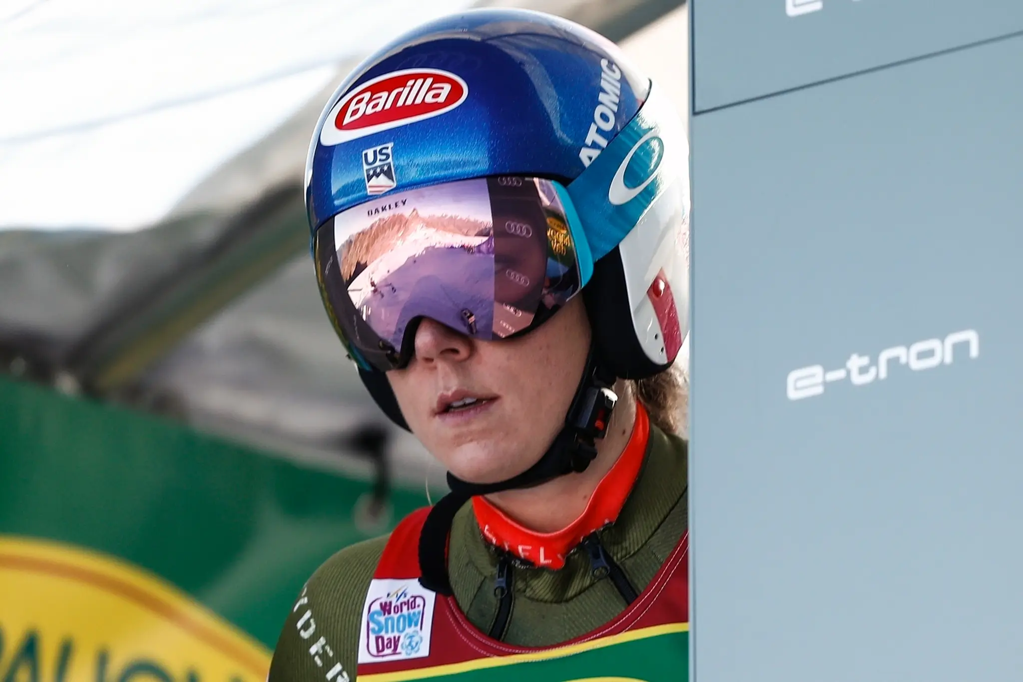 Alpská lyžiarka Mikaela Shiffrinová v obrovskom slalome v Söldene.