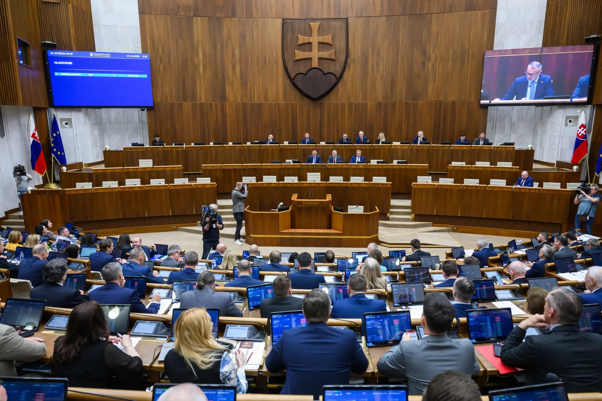 Parlament - ilustračná snímka