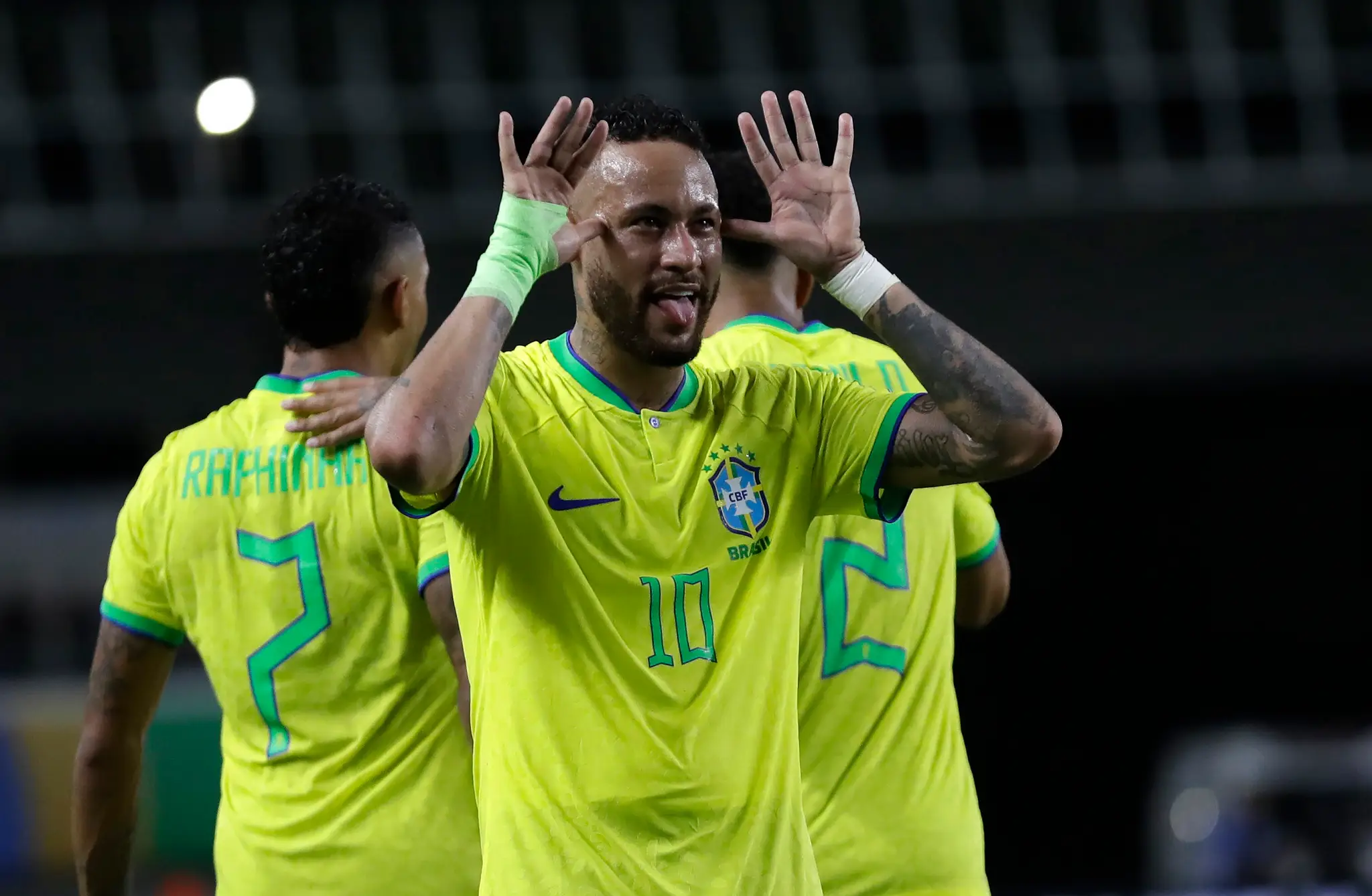 Neymar.
