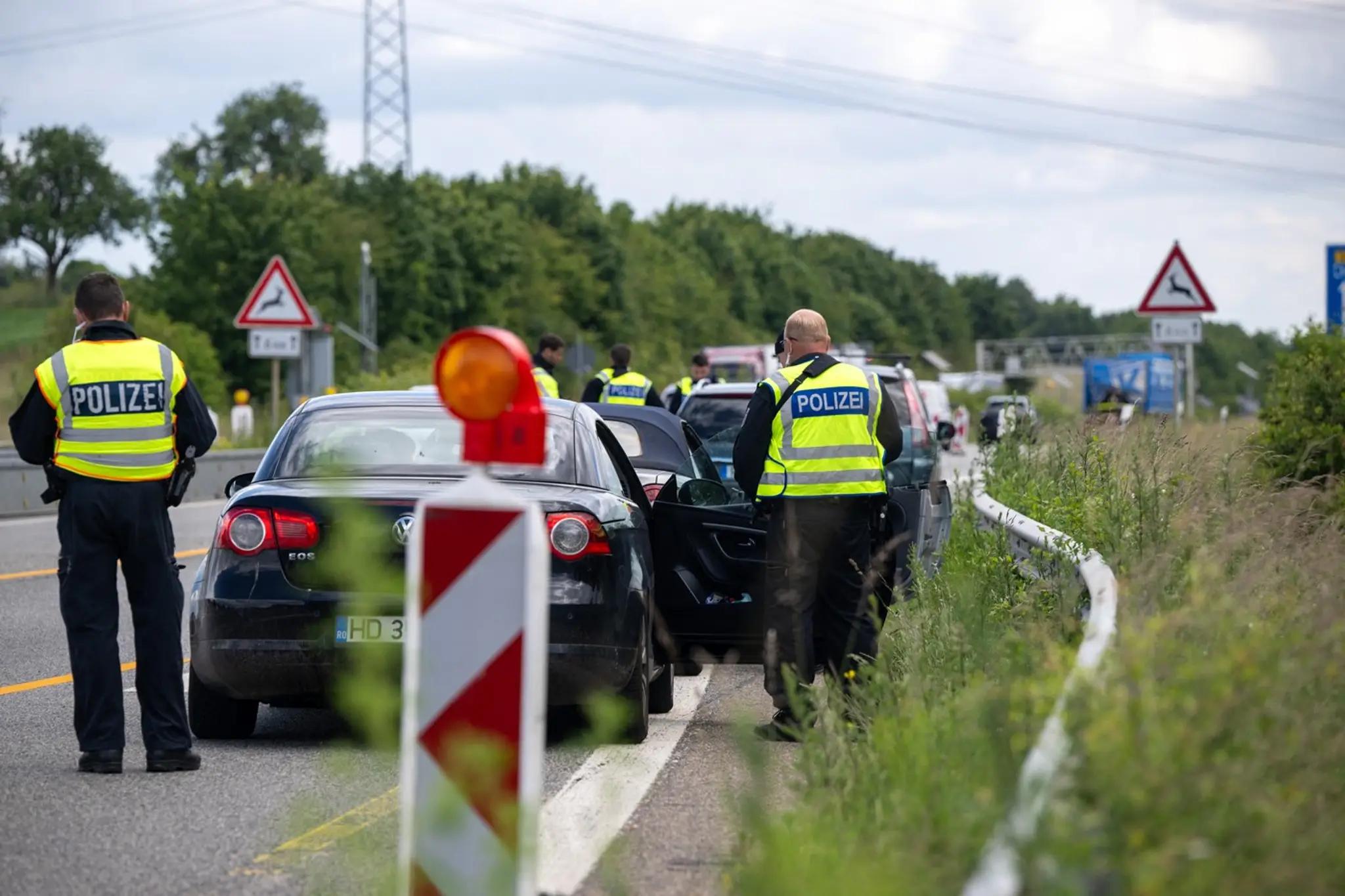 Kontroly na nemeckých hraniciach budú prísnejšie