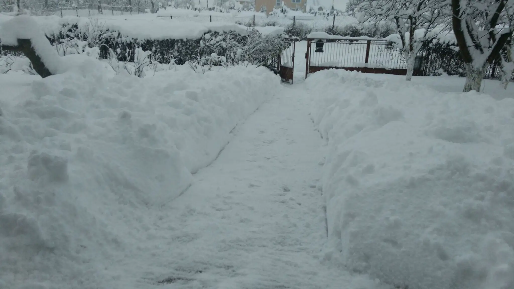 Dlhé nad Cirochou.