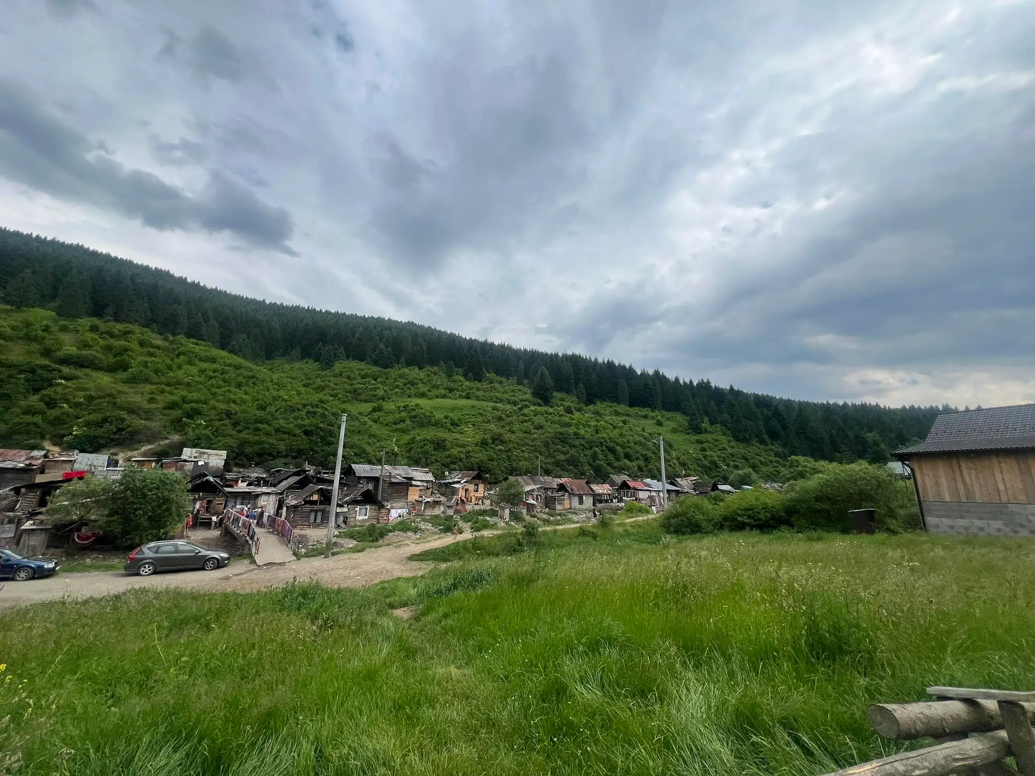 Nestabilný svah nad rómskou osadou v Kolačkove