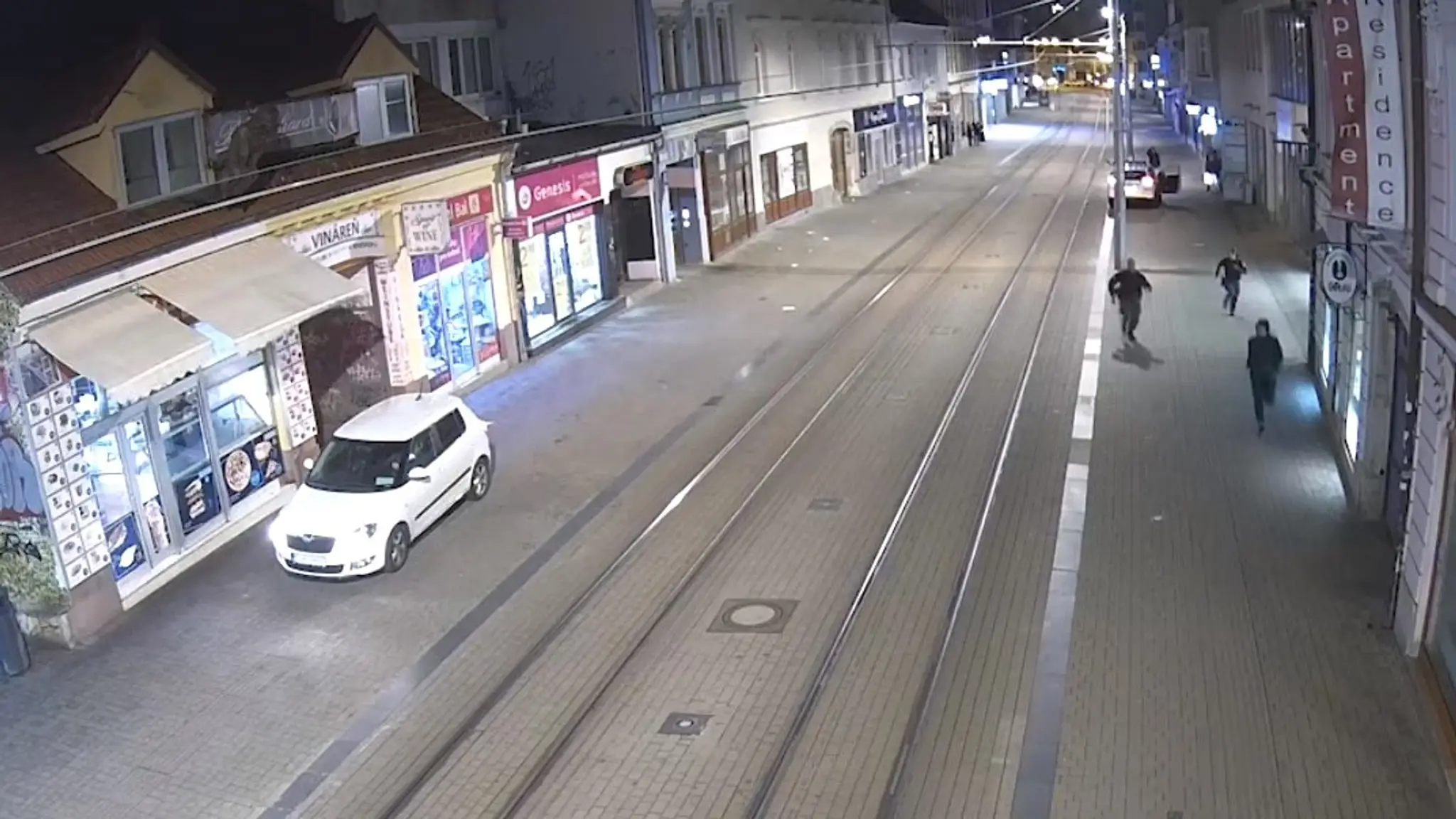 Naháňačka v centre Bratislavy. 