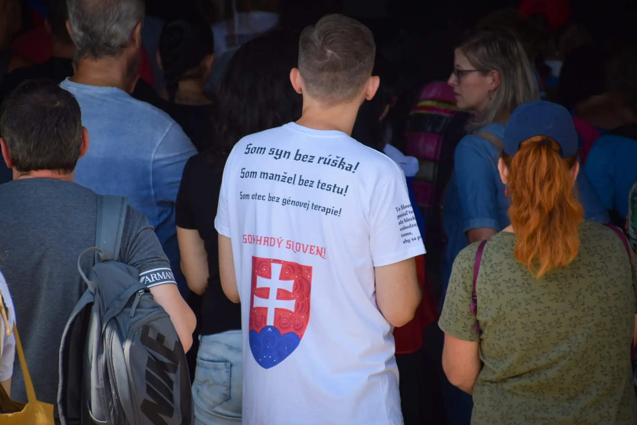 Jeden z protestujúcich.