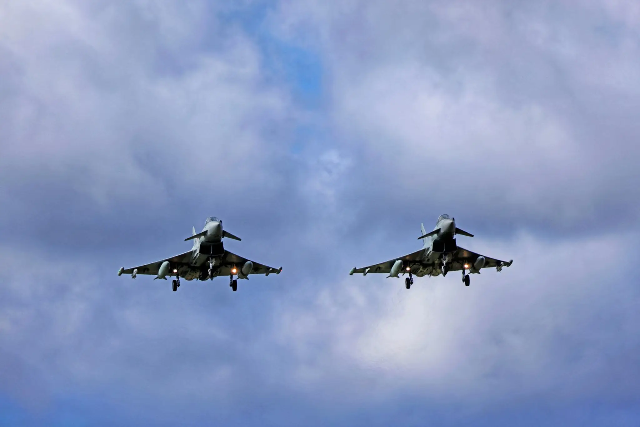 Nemecké stíhacie lietadlá Eurofighter Typhoon.
