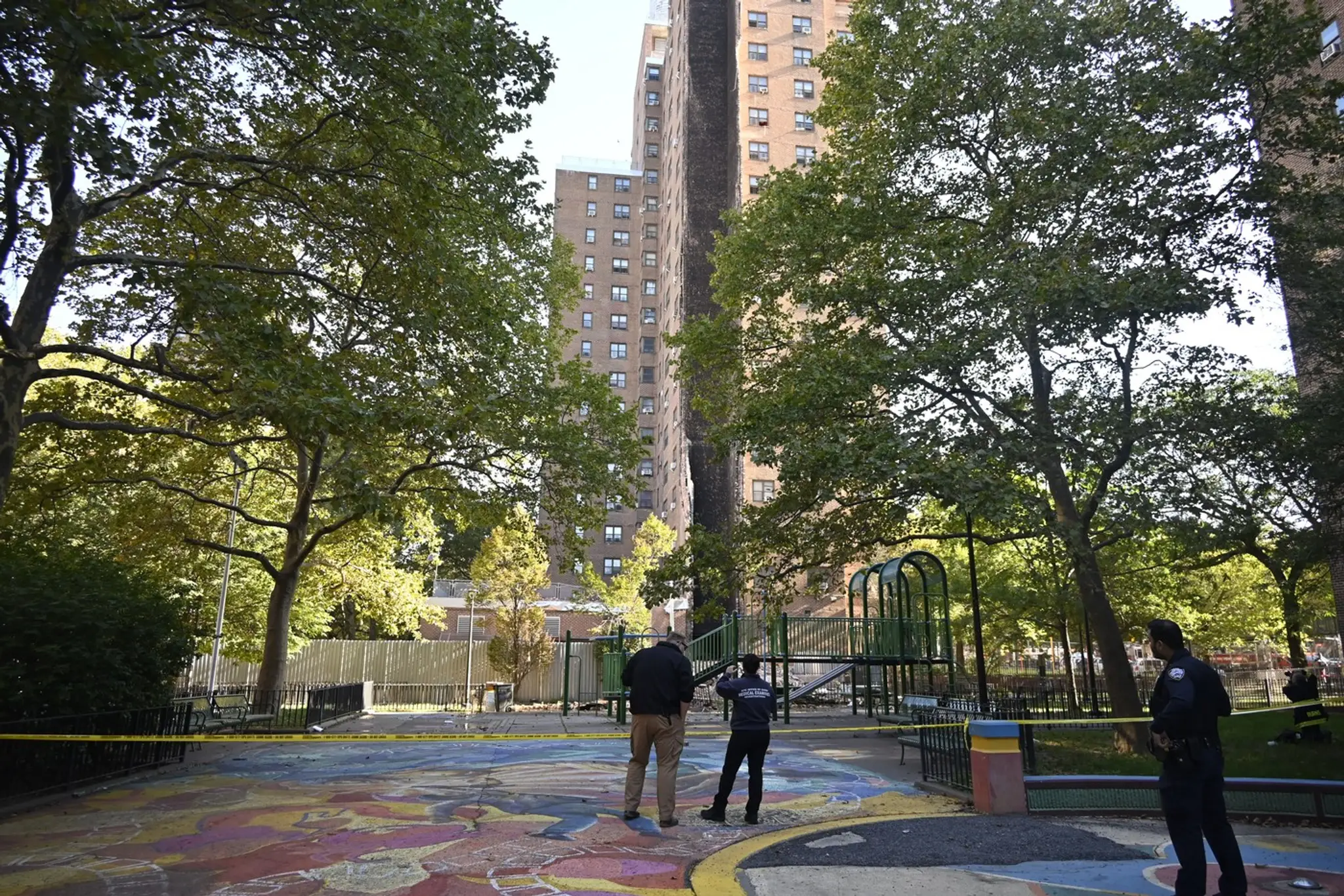FOTO+VIDEO: Masívny výbuch v New Yorku rozmetal časť obytnej budovy