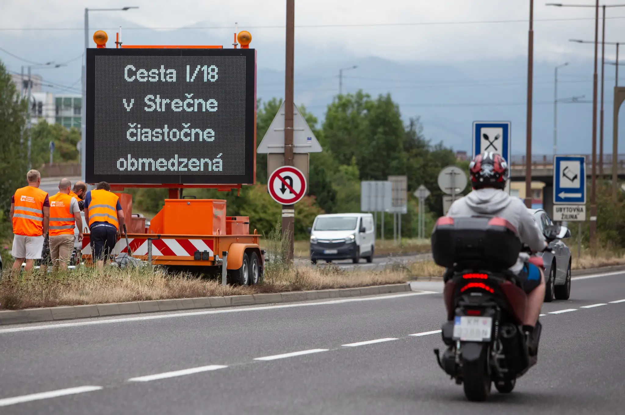 Čiastočné obmedzenie dopravy pod Strečnom