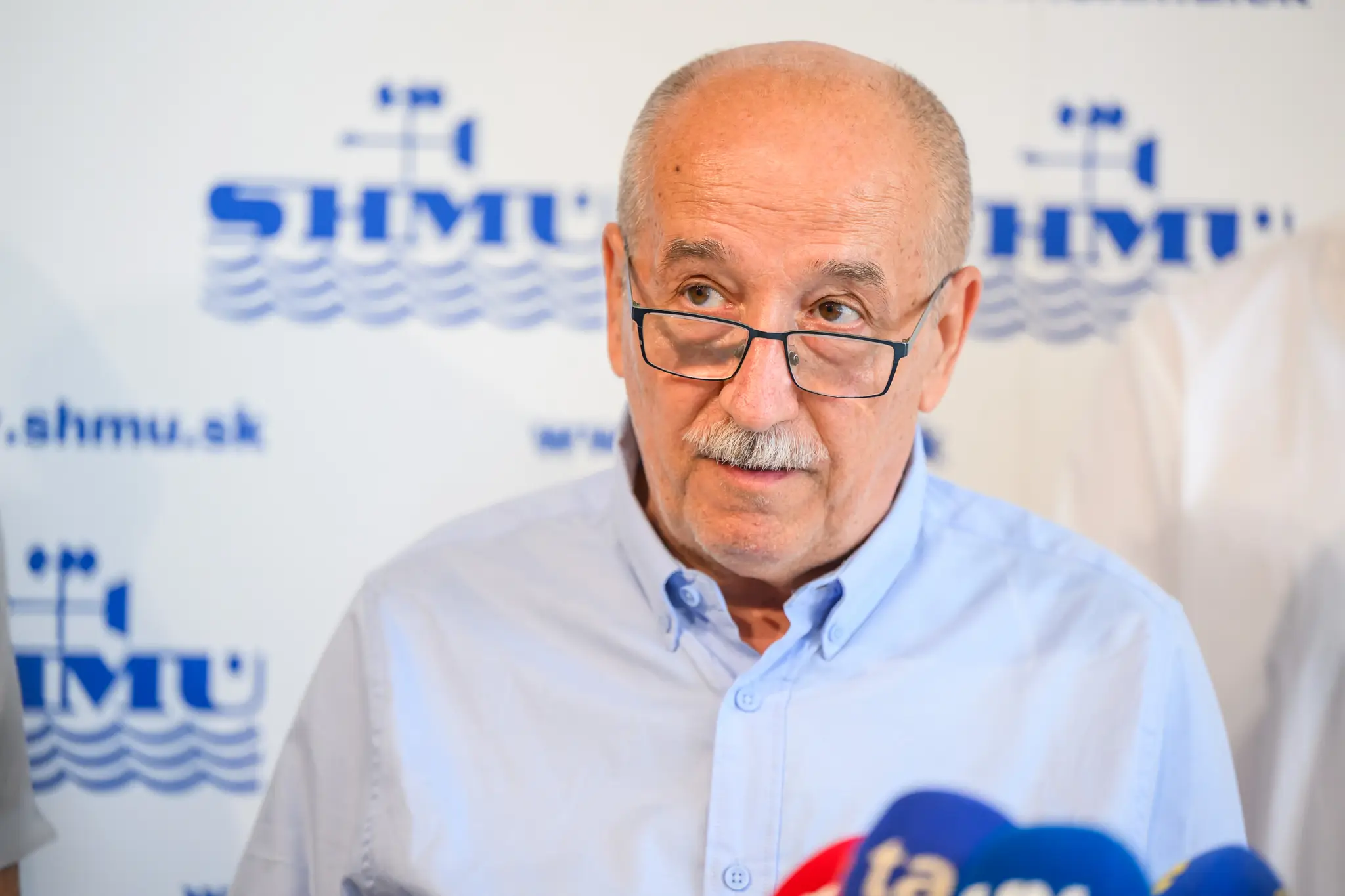 Na snímke klimatológ Pavol Faško počas tlačovej konferencie Slovenského hydrometorologického ústavu (SHMÚ) k zhodnoteniu aktuálnej vlny horúčav v Bratislave 29. júna 2026.