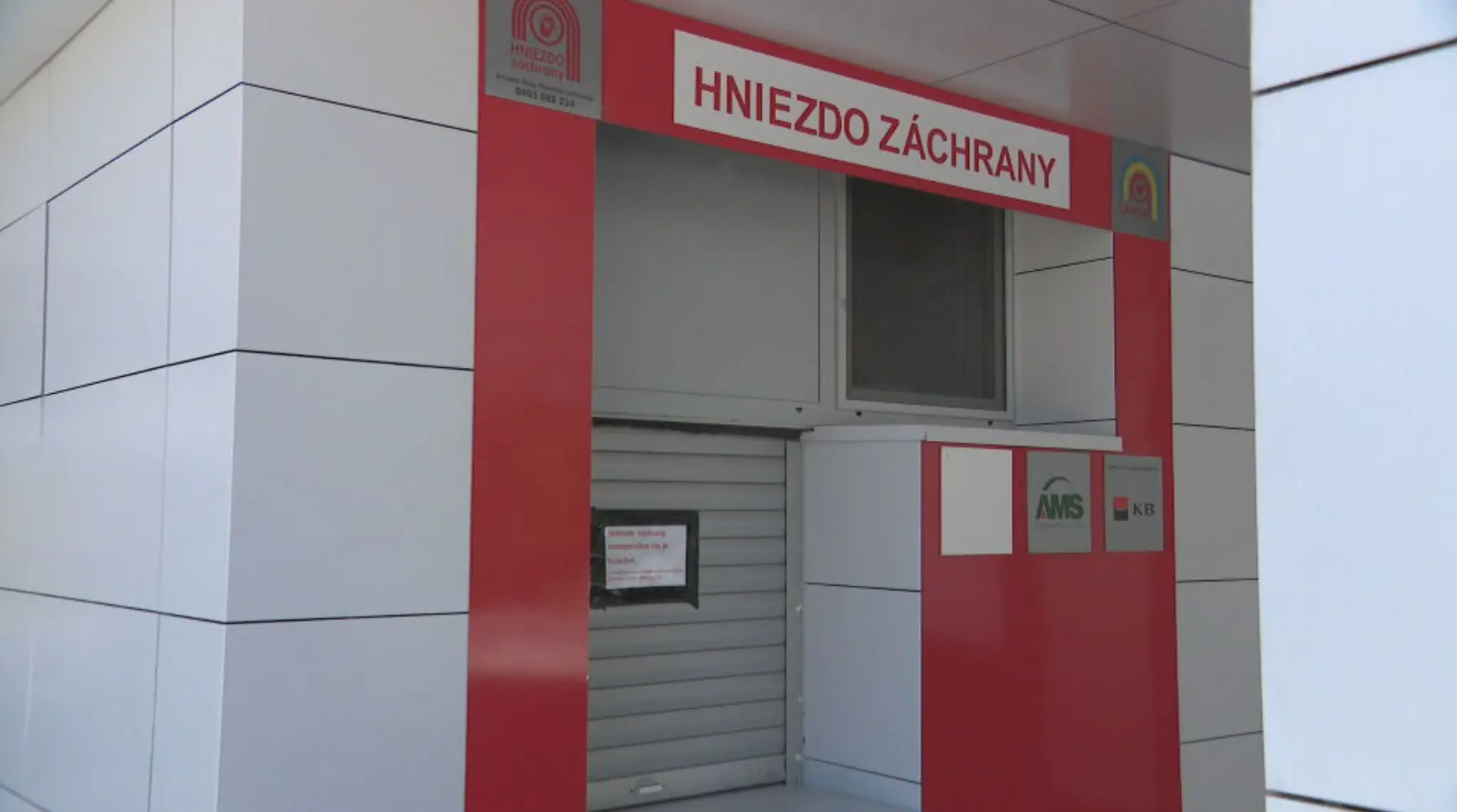 Hniezdo záchrany