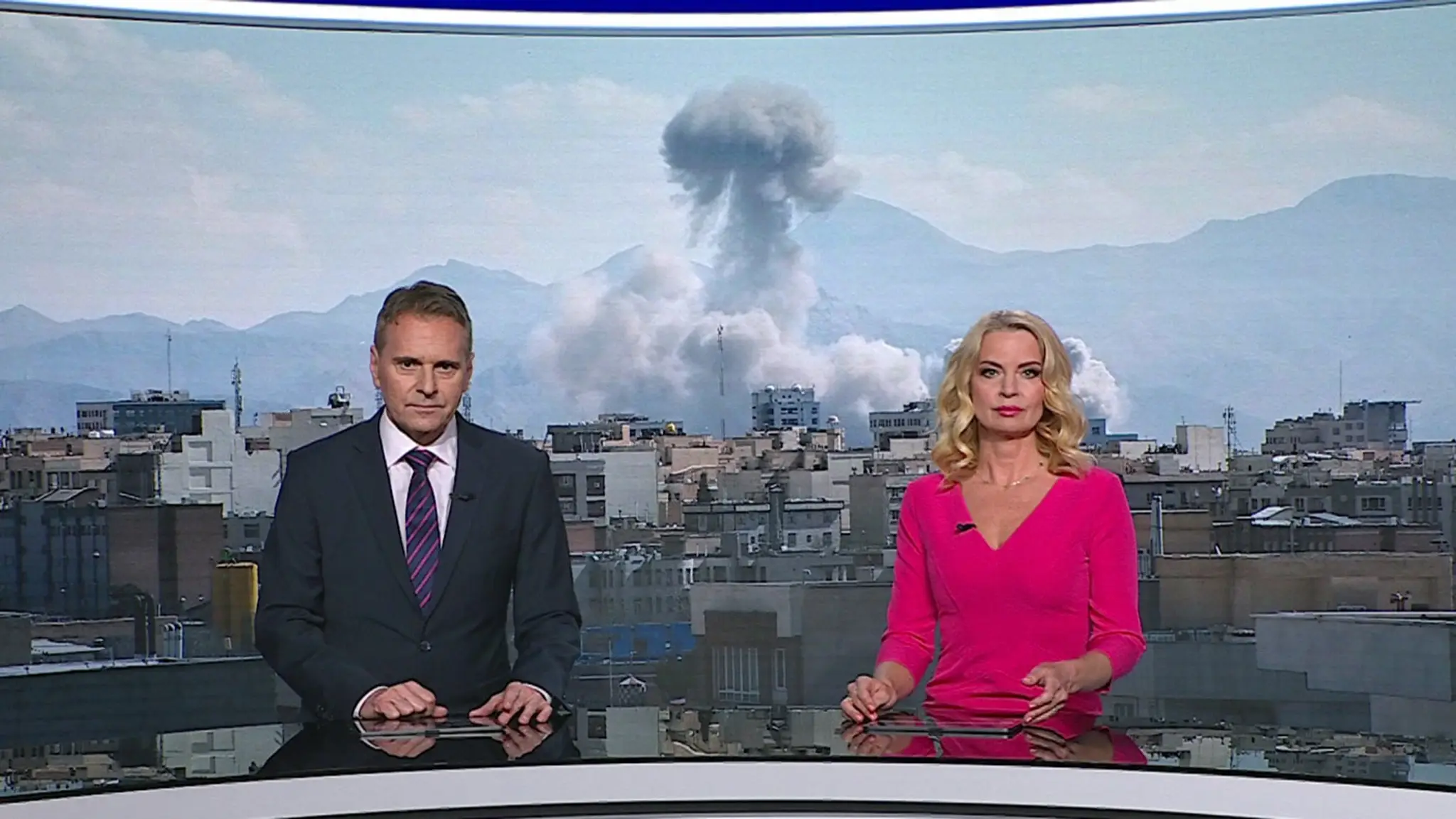 Televízne noviny v pondelok zasiahli takmer 800-tisíc divákov a hlásia jeden z top výkonov roka.