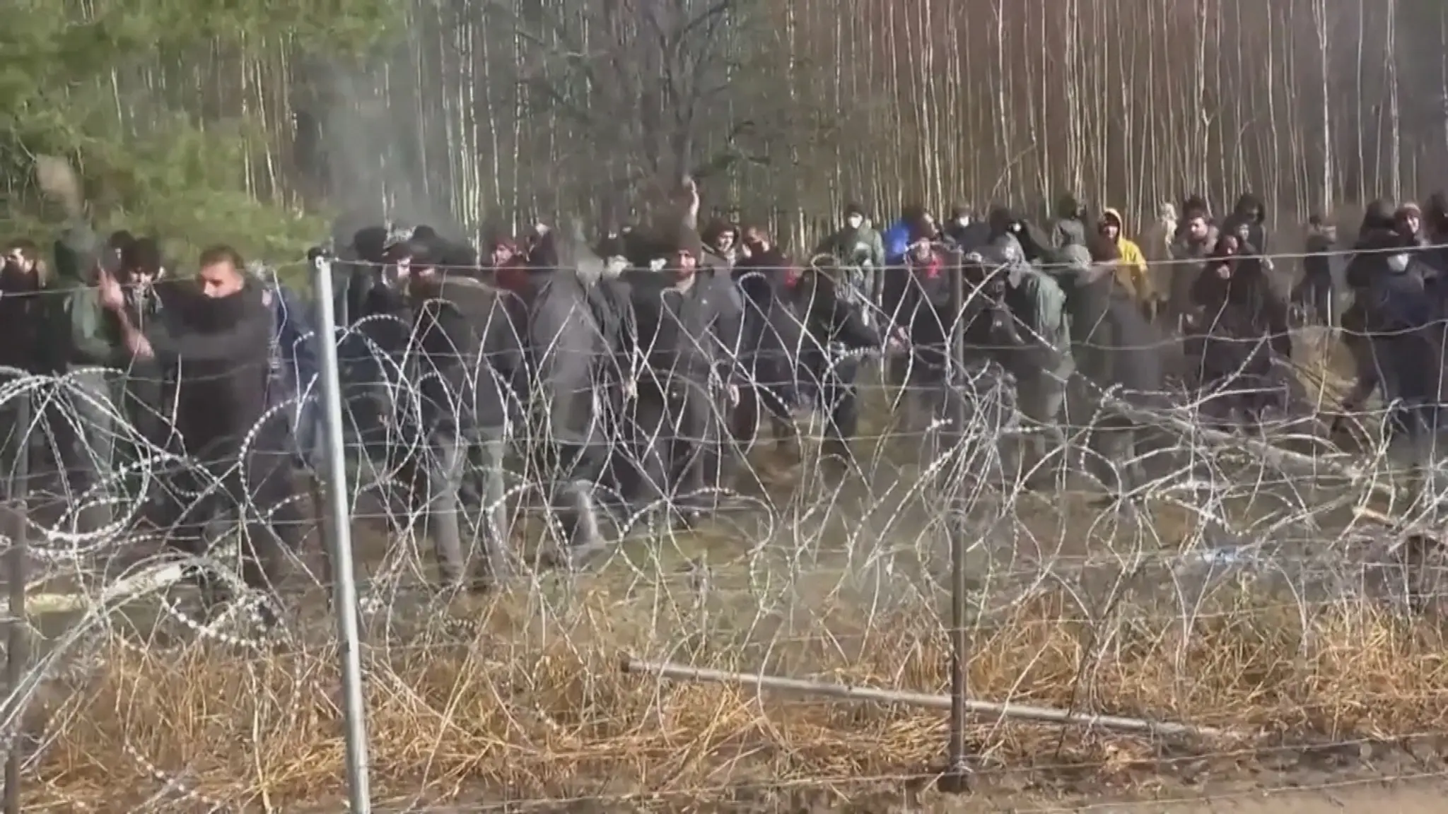 Migranti na hraniciach s Poľskom.