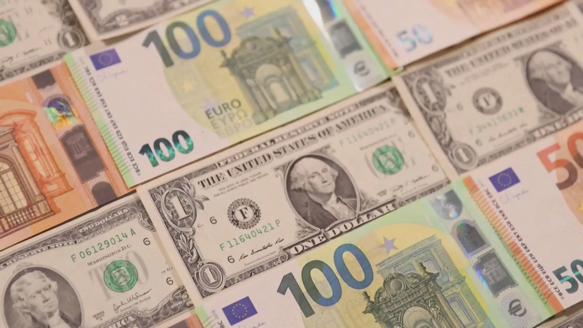 19 Parita euro dolar vikend.transfer.jpg_bez_watermarku_1