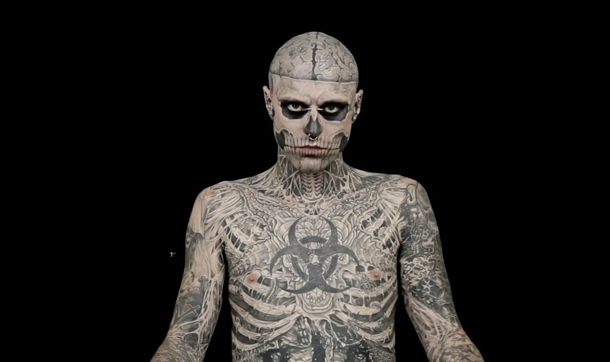 Slávneho modela Zombie Boya našli mŕtveho. Mal 32 rokov