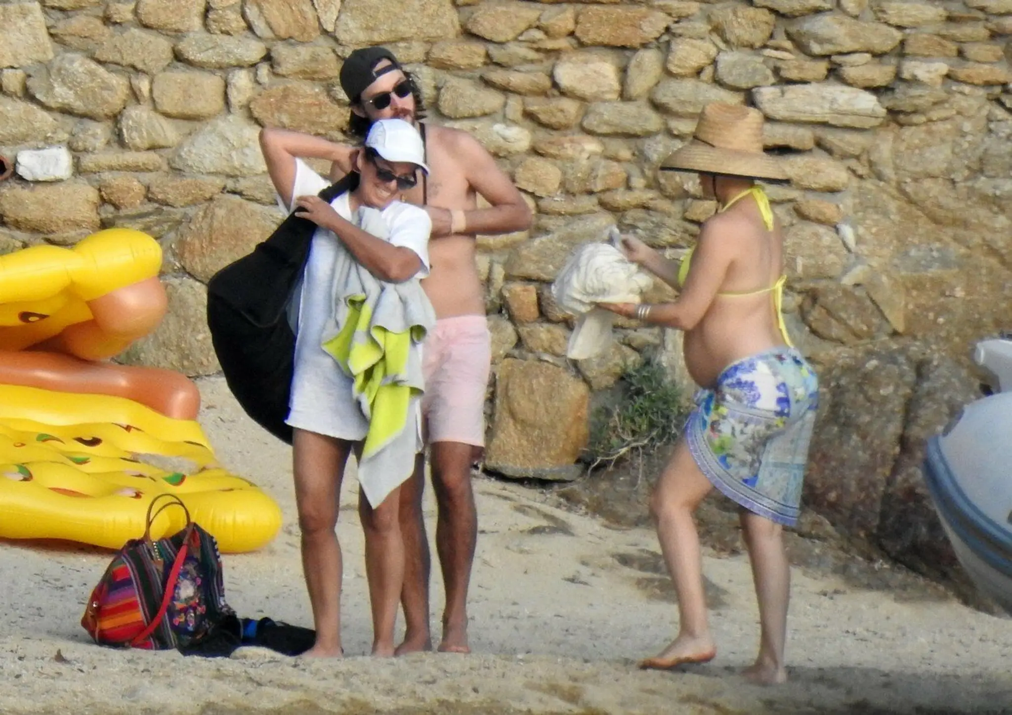 Kate Hudson oddychuje na gréckom ostrove.