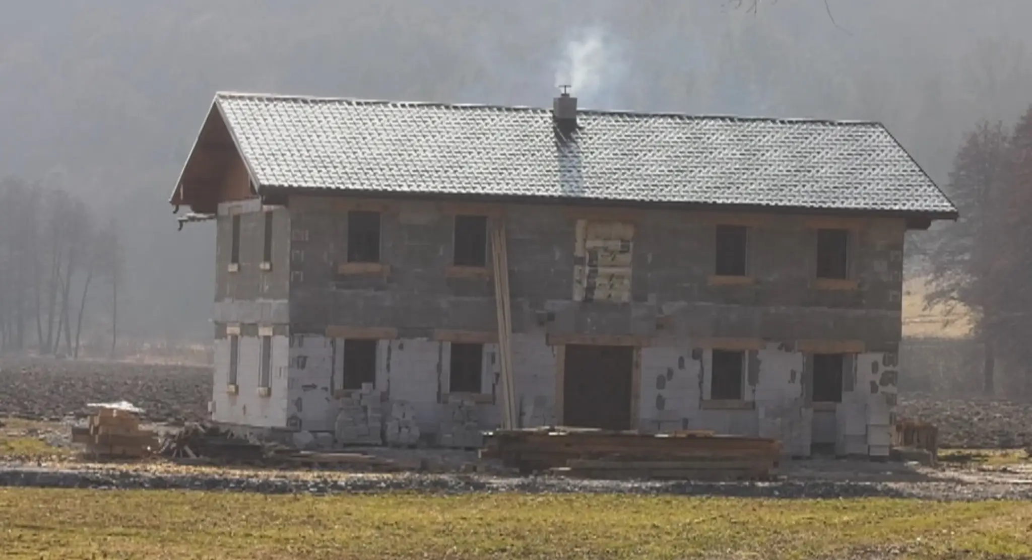 Stavba načierno pri R1