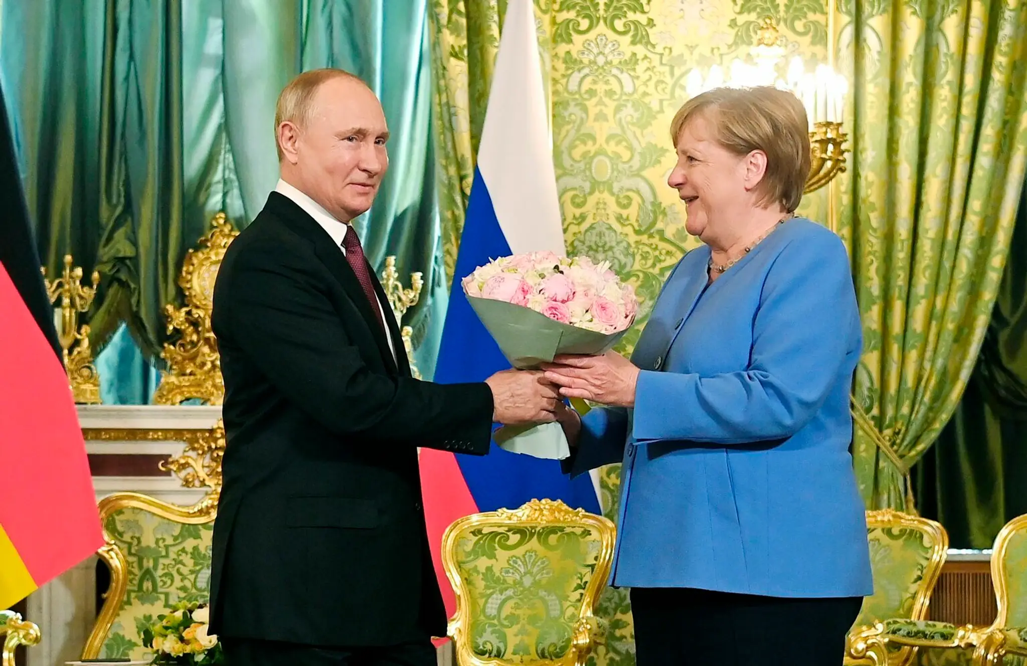 Vladimir Putin, Angela Merkelová privítanie