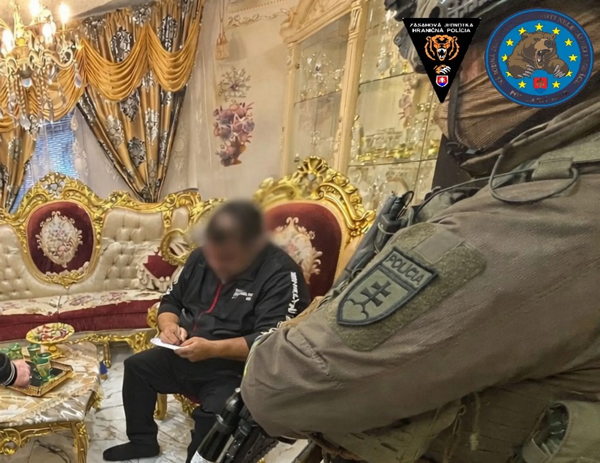 Snímky, ktoré zverejnila polícia.