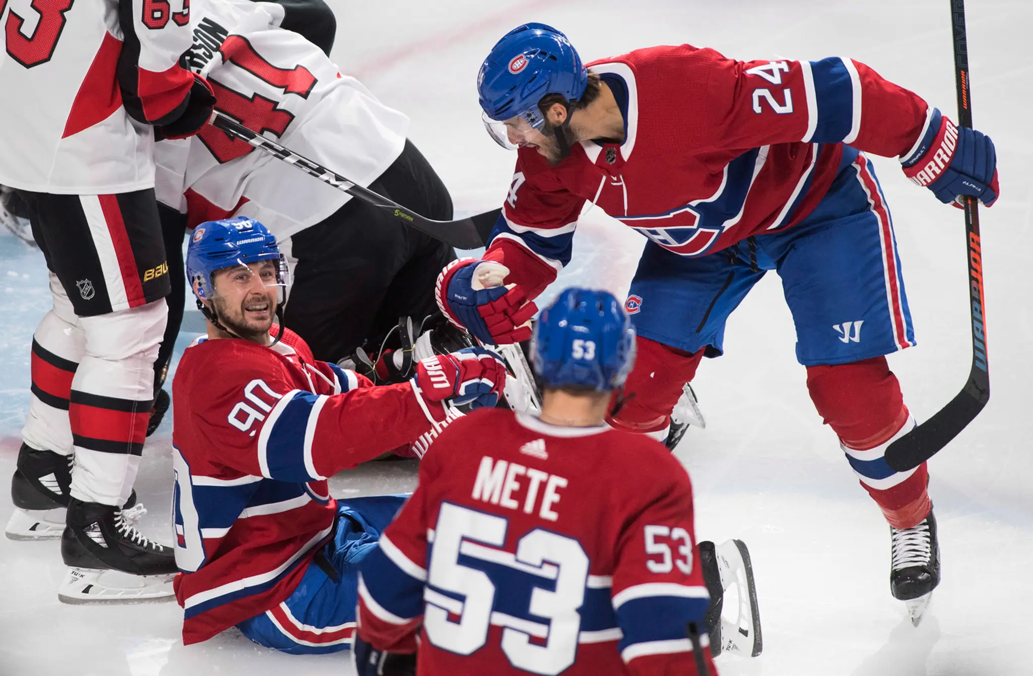 Tomáš Tatar sa teší z premiérového gólu za Montreal.