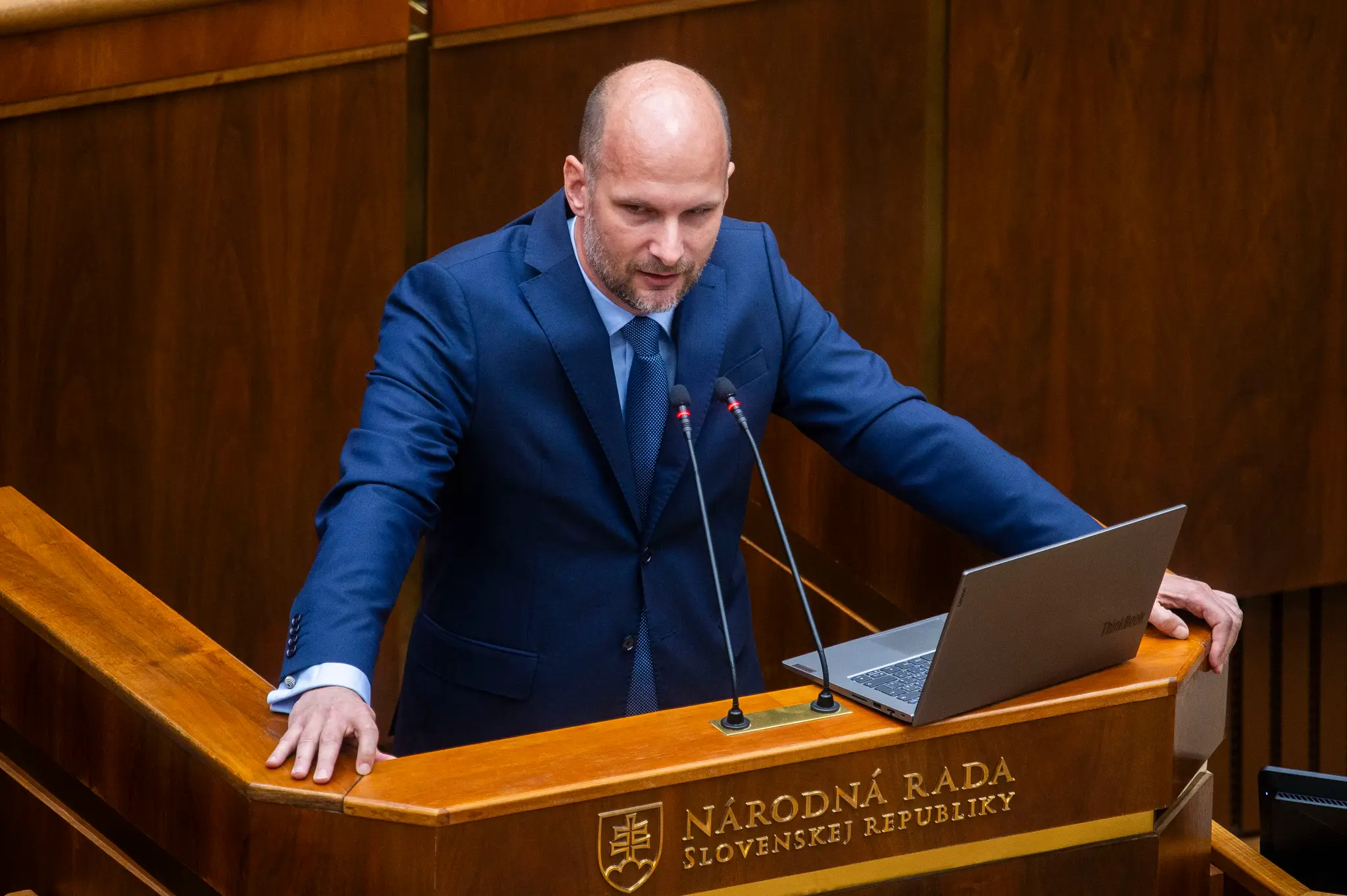  Gábor Grendel