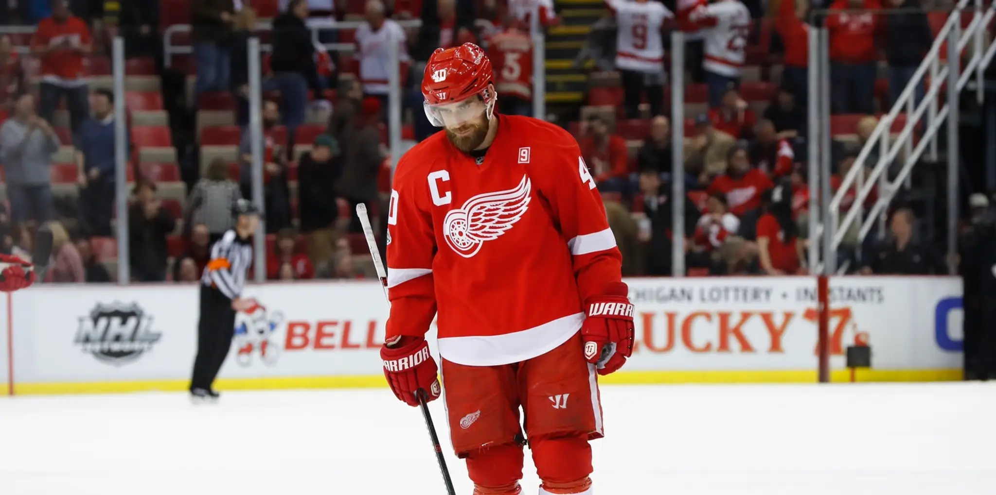 Kapitán Detroitu Henrik Zetterberg na archívnej snímke.
