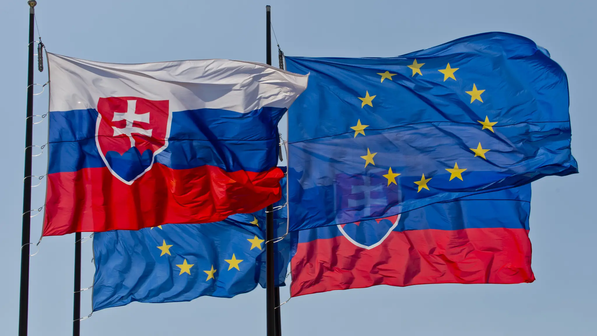Vlajka Slovenska a Európskej únie