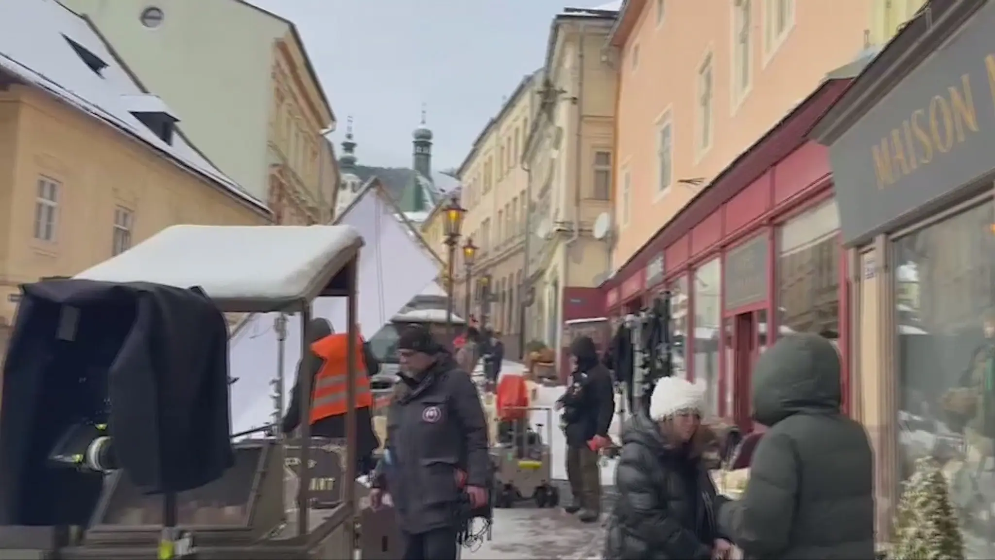 Mesto počas filmovania.