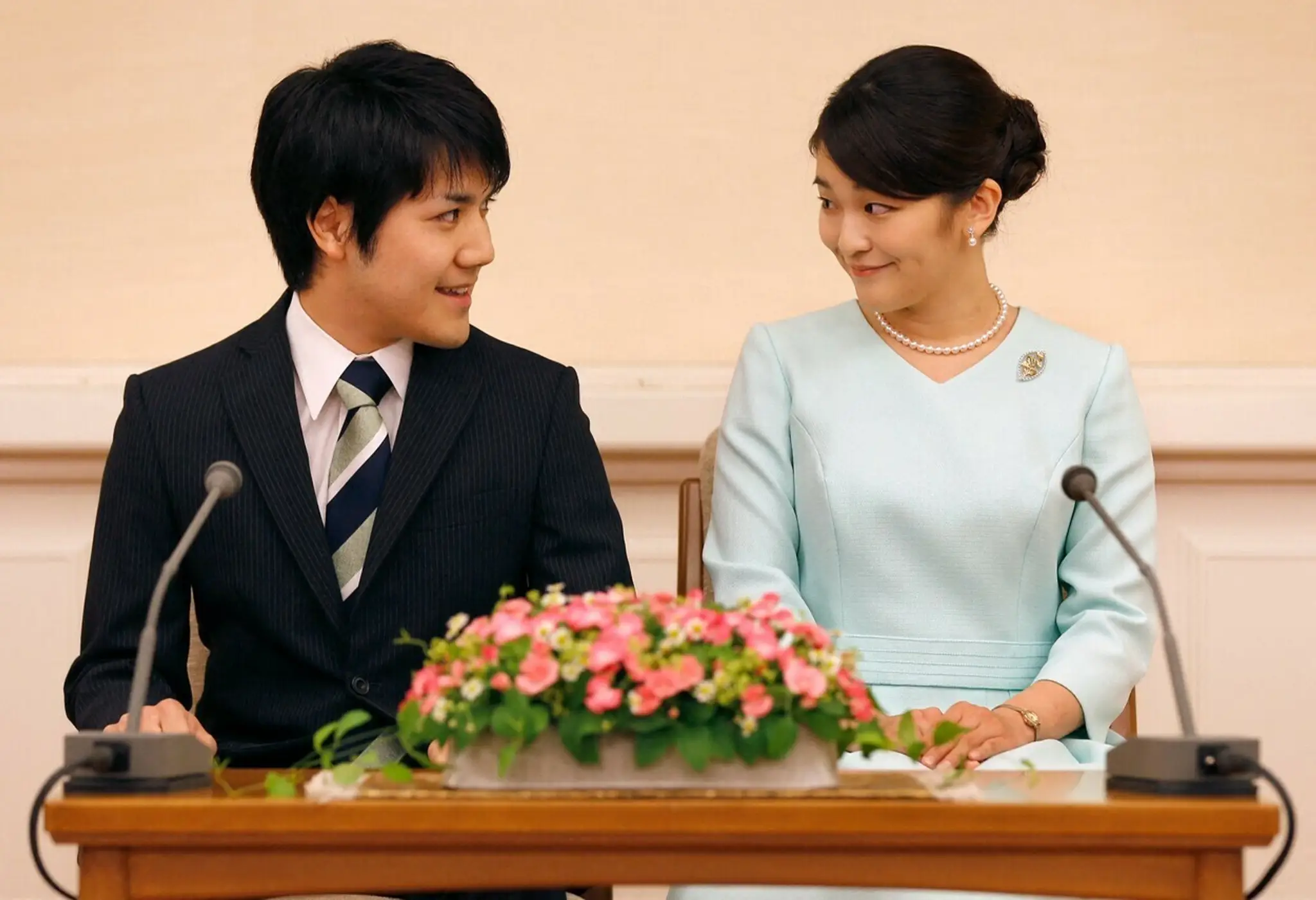 Japonská princezná s priateľom