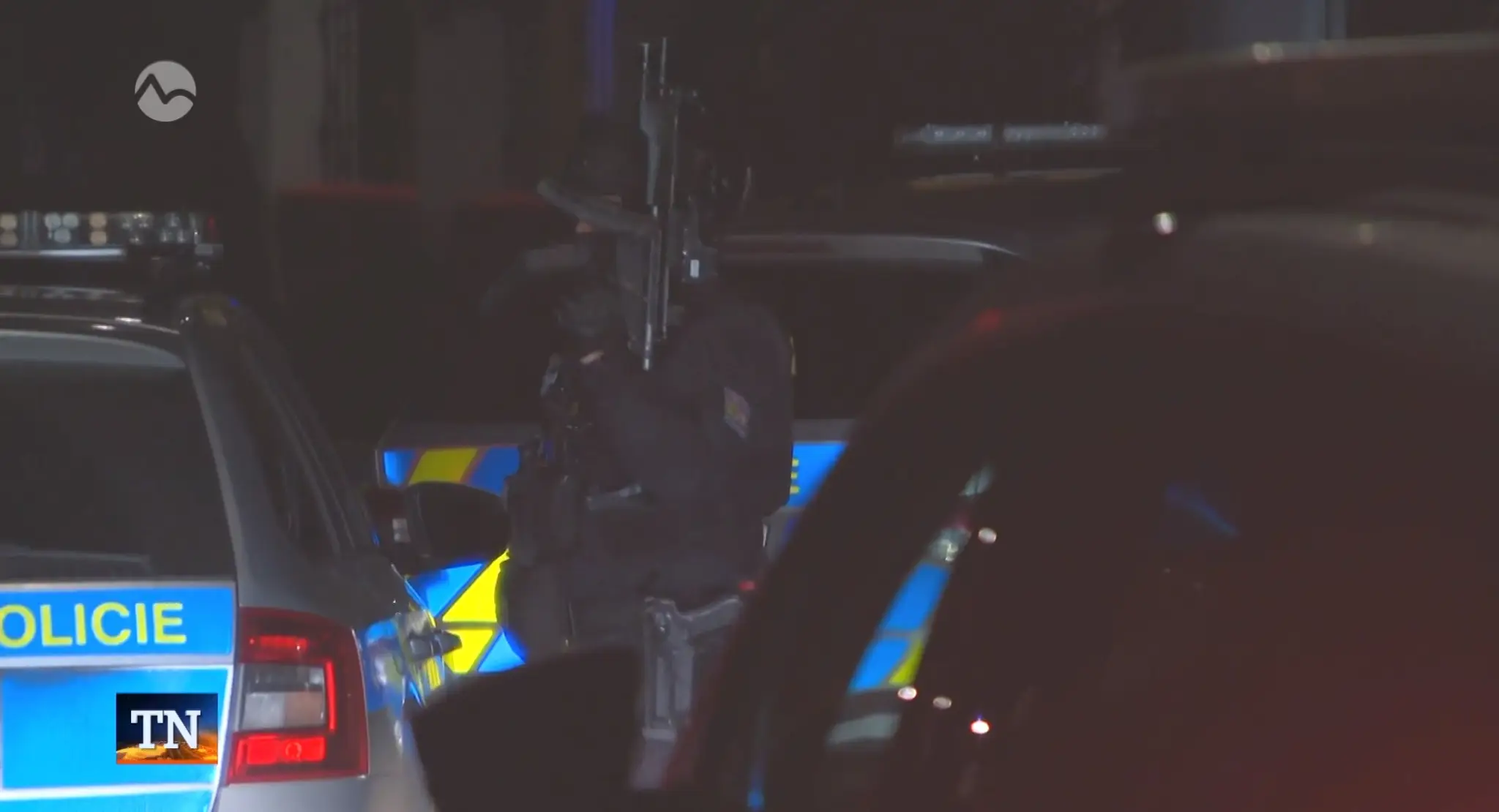 Policajti prehľadávali Klánovický les