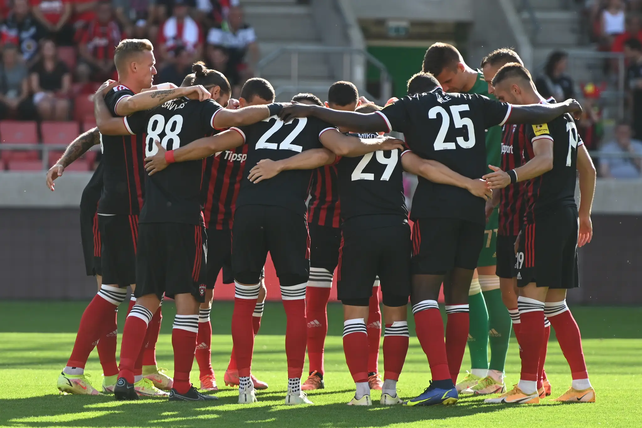 Do neba a do pekla: Spartak Trnava