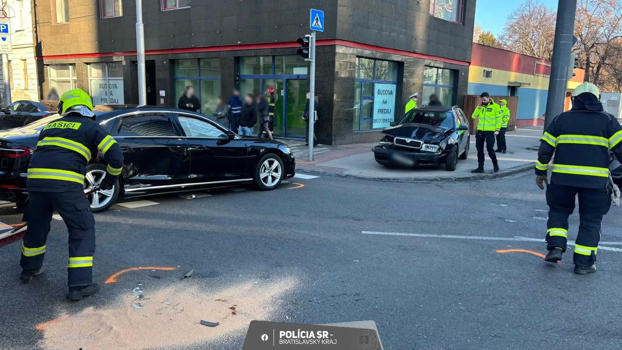 Nehoda vládnej limuzíny.