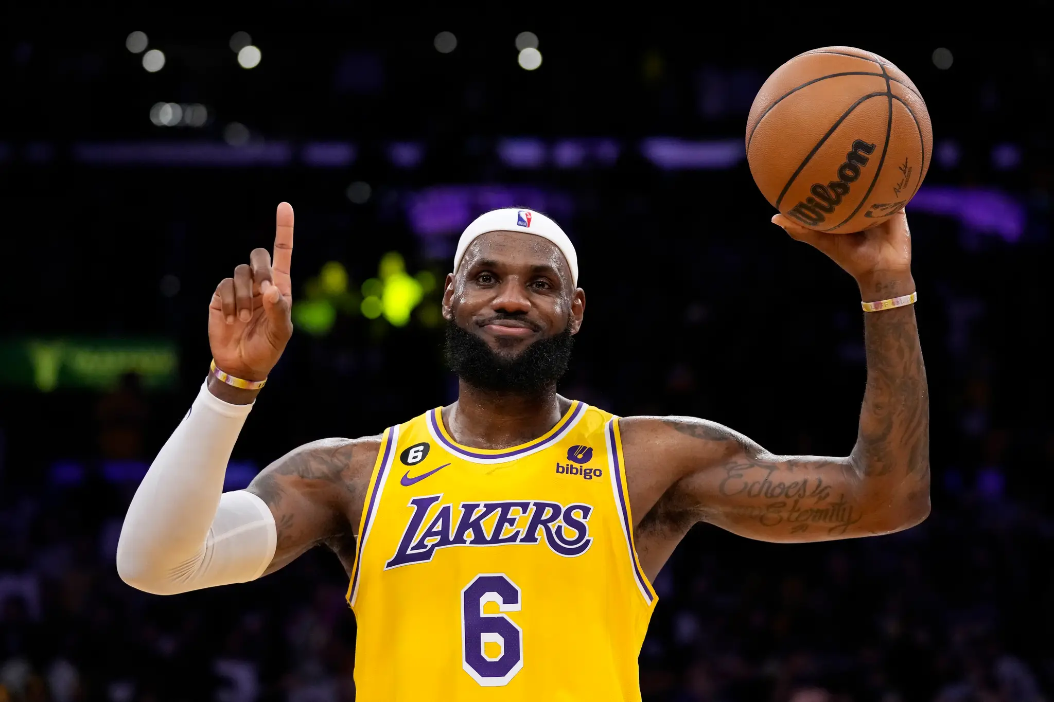 LeBron James prekonal Abdula-Jabbara.