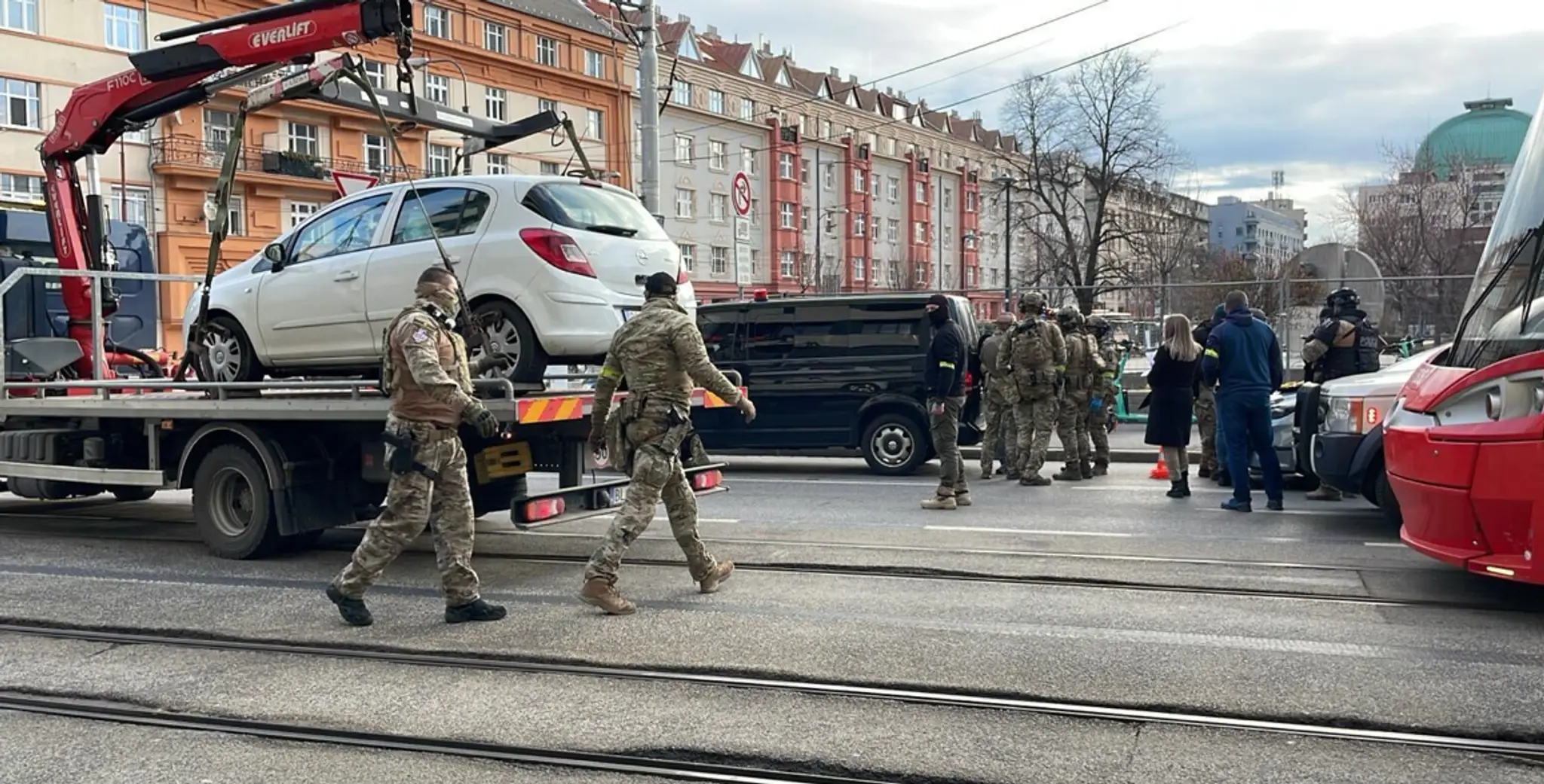 Zásah NAKA v centre Bratislavy.