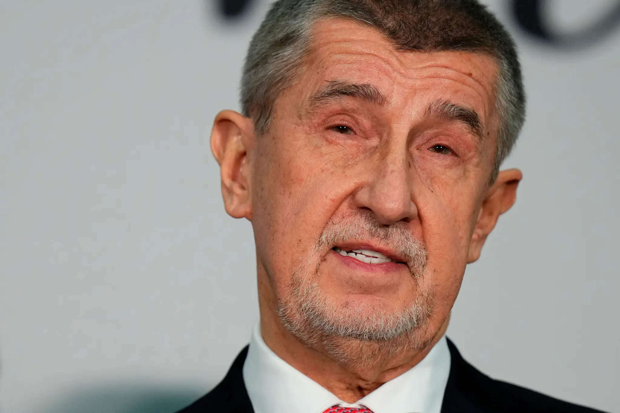 Andrej Babiš postúpil do druhého kola českých prezidentských volieb.