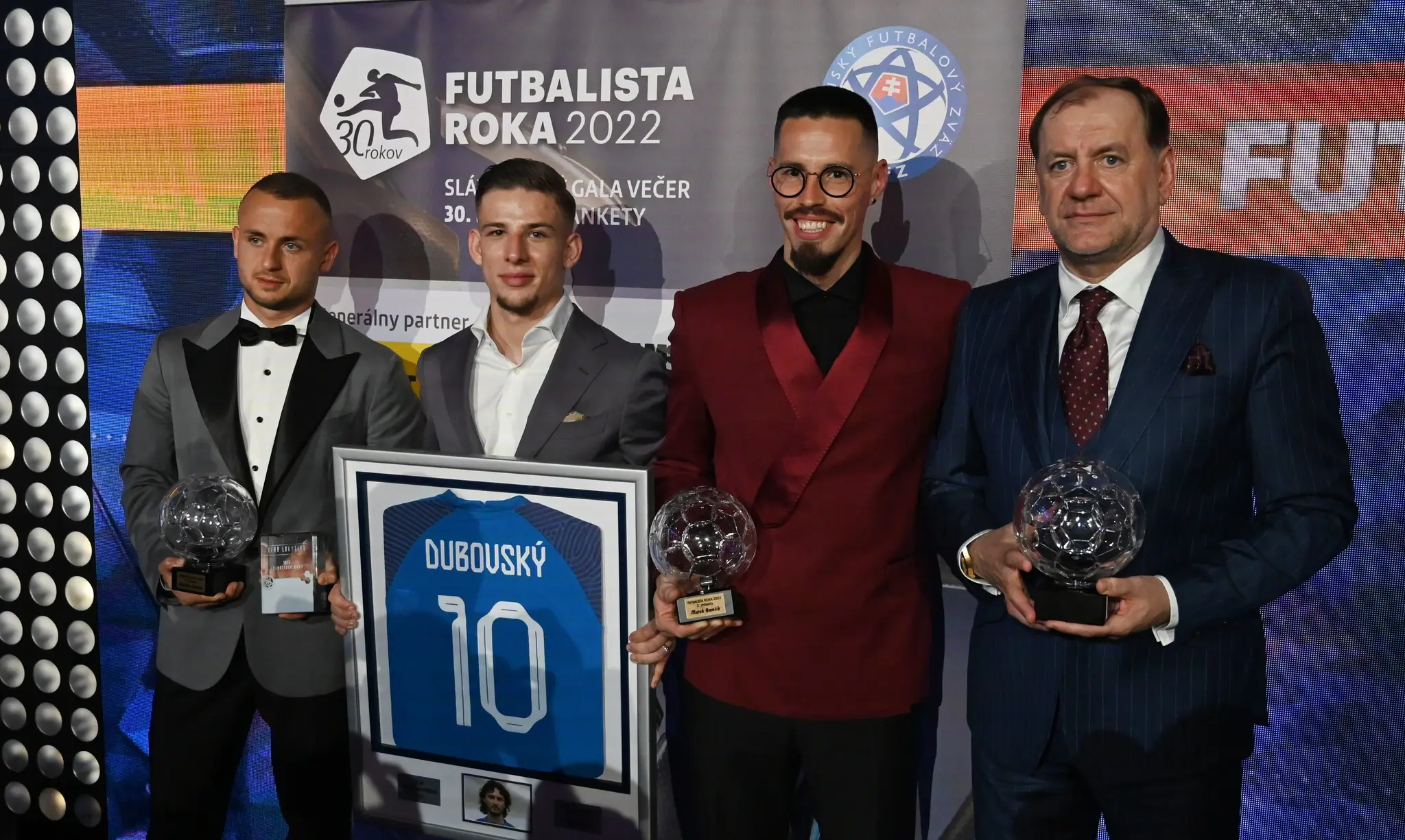 Stanislav Lobotka, Tomáš Suslov, Marek Hamšík a Vladimír Weiss st.
