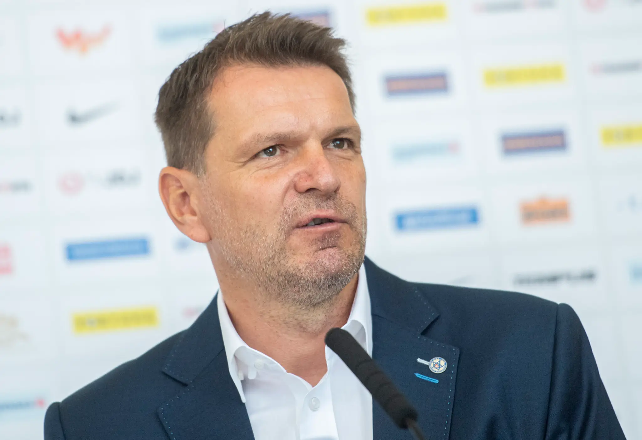 Tréner futbalovej reprezentácie Slovenska Štefan Tarkovič