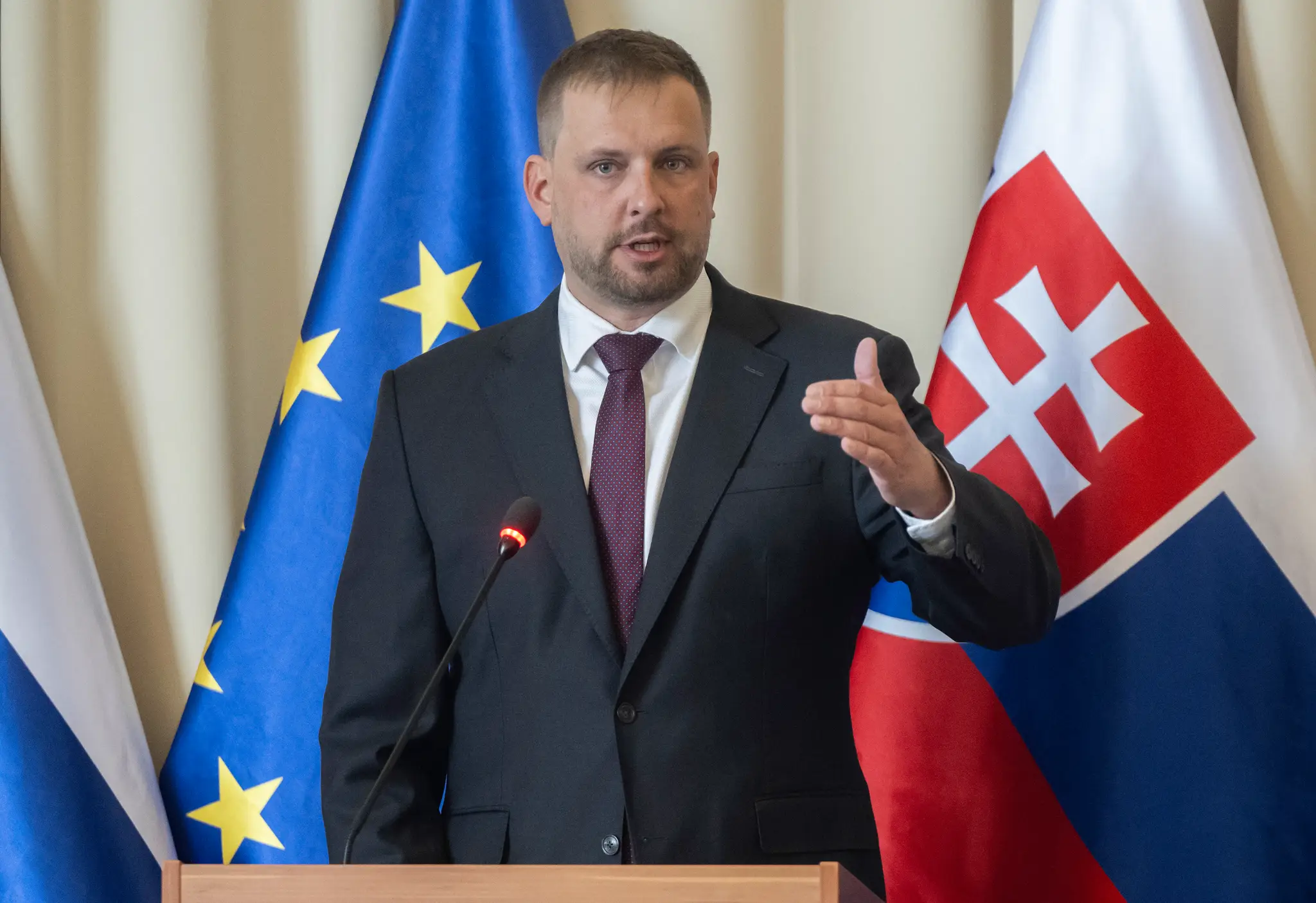 Na snímke mininster zdravotníctva SR Kamil Šaško