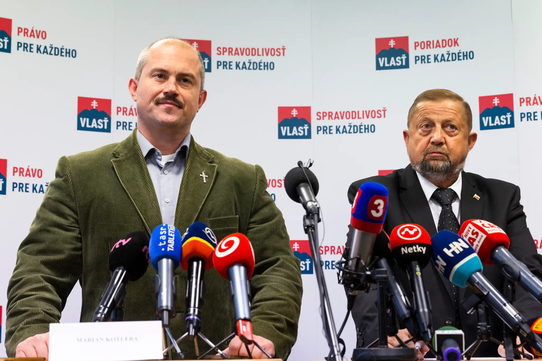 Tvrdá kritika farmárov