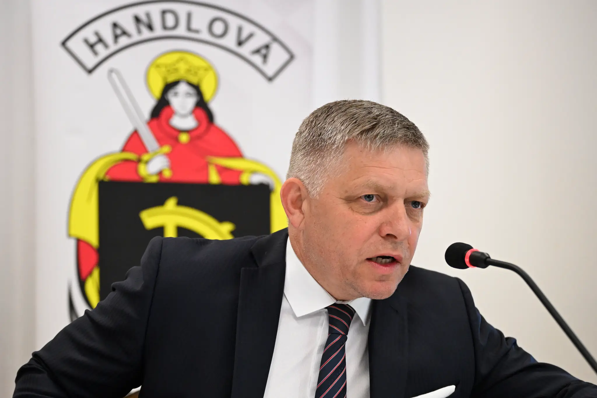 Na snímke predseda vlády SR Robert Fico