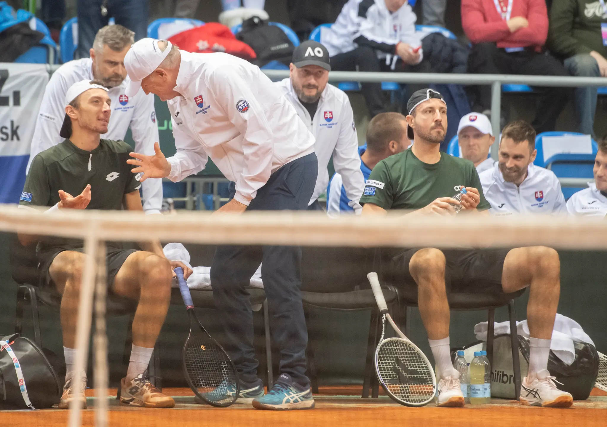 Slovenskí tenisti zdolali Srbsko.