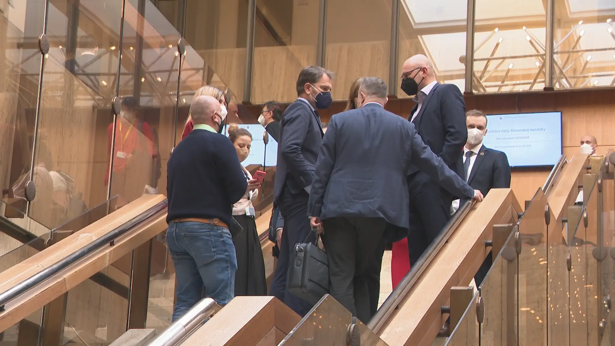 Vláda v čase zdražovania zrejme finančne pomôže najzraniteľnejším rodinám