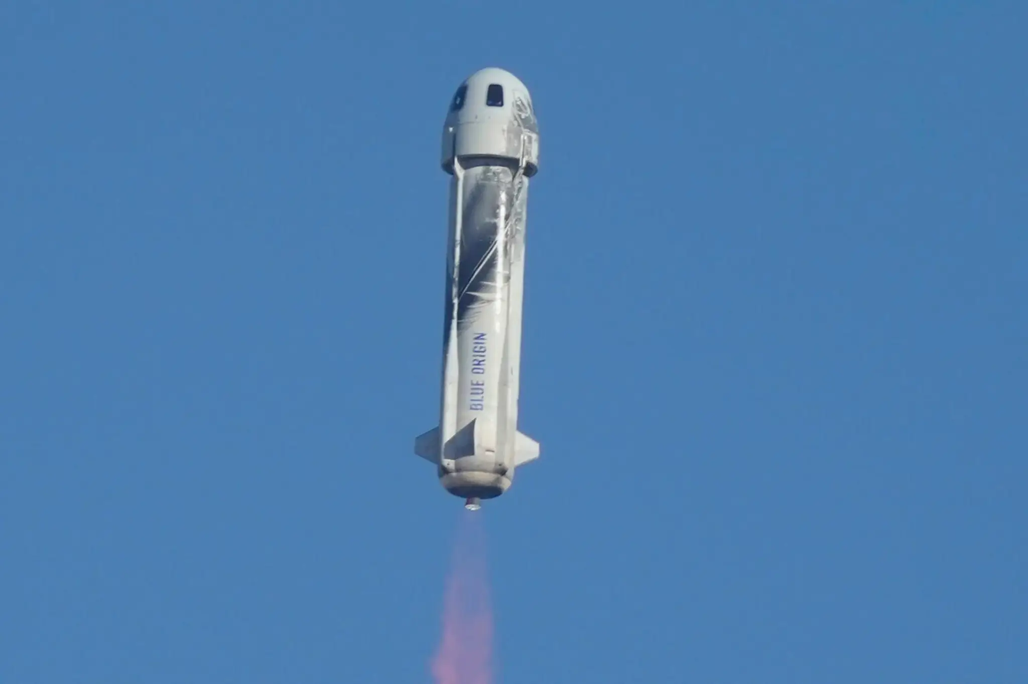 Vesmírna loď Blue origin.